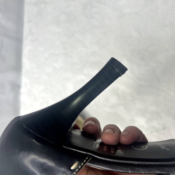 Fioni Black Open Toe High Heels with Faux Flowers Size 7 - Picture 2 of 12